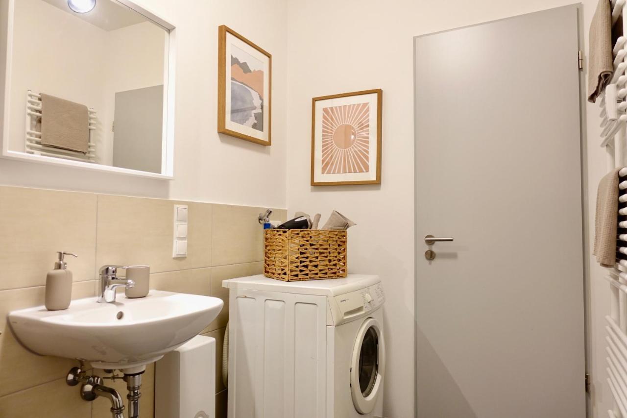 Neu - Gemuetliches Und Modernes Apartment Mit Stellplatz كوبلنس المظهر الخارجي الصورة
